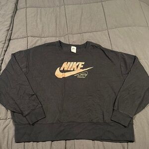 Nike Sweater